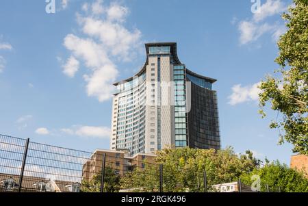 Empress State Building (ESB), Empress Approach, Lillie Road, West Brompton, Fulham, Londres, SW6, Angleterre, Royaume-Uni Banque D'Images