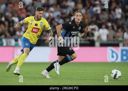 Bruges, Belgique. 10 août 2023. Casper Nielsen du Club photographié en action lors d'un match de football entre le Belge Club Brugge KV et l'islandais Knattspyrnufelag Akureyrar, jeudi 10 août 2023 à Brugge, la première étape du troisième tour de qualification pour la compétition UEFA Conference League. BELGA PHOTO BRUNO FAHY crédit : Belga News Agency/Alamy Live News Banque D'Images