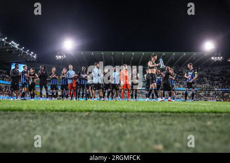 Bruges, Belgique. 10 août 2023. Les joueurs du Club célèbrent après avoir remporté un match de football entre le Belge Club Brugge KV et l'islandais Knattspyrnufelag Akureyrar, jeudi 10 août 2023 à Brugge, la première étape du troisième tour de qualification pour la compétition UEFA Conference League. BELGA PHOTO BRUNO FAHY crédit : Belga News Agency/Alamy Live News Banque D'Images