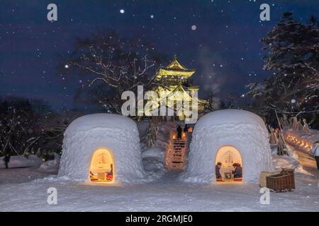 Kamakura, festival d'hiver local, dôme de neige (igloo), sanctuaire du dieu de l'eau, Yokote-JO (château), ville de Yokote, Akita, Tohoku, Japon, Asie de l'est, Asie Banque D'Images