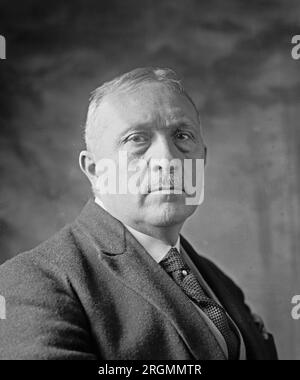 La photographie montre Jean Raphael Adrien René Viviani (1863-1925), qui a servi comme Premier ministre de la France pendant la première année de la première Guerre mondiale. 1921 Banque D'Images