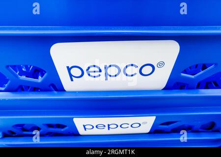 Sedziszow, Pologne. 8 août 2023. Les paniers Pepco sont vus dans le magasin Pepco à Sedziszow, en pologne, le 8 août 2023. (Image de crédit : © Beata Zawrzel/ZUMA Press Wire) USAGE ÉDITORIAL SEULEMENT! Non destiné à UN USAGE commercial ! Banque D'Images