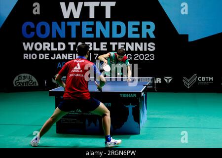 10 août 2023 : Arena Carioca, Barra da Tijuca, Rio de Janeiro, Brésil. Tiago Apolonia (por) contre Yang Wang (SVK), lors du tournoi mondial de tennis de table du WTT Contender Banque D'Images