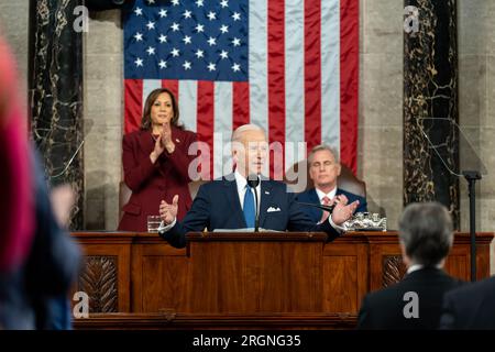 Reportage : Discours sur l'état de l'Union du Président Biden en 2023 - le Président Joe Biden prononce son discours sur l'état de l'Union, le mardi 7 février 2023, à la Chambre des communes du Capitole des États-Unis Banque D'Images