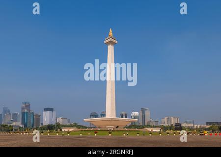 12 juillet 2023 : Monument National situé au milieu de la place Merdeka, une grande place située dans le centre de Jakarta, en Indonésie Banque D'Images