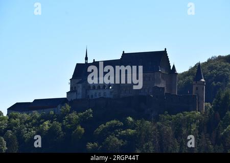 Château de Vianden, notre côté vallée Banque D'Images