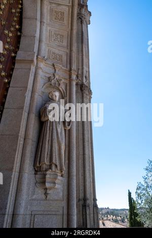 Tolède, Espagne août 02 2022. Détail du monastère de San Juan de los Reyes Banque D'Images