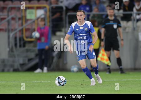 Cracovie, Pologne. 07 août 2023. Maciej Domanski de Stal Mielec vu lors du match de football polonais PKO Ekstraklasa League 2023/2024 entre Puszcza Niepolomice et Stal Mielec au stade de Cracovia. Score final ; Puszcza Niepolomice 1:0 Stal Mielec. (Photo Grzegorz Wajda/SOPA Images/Sipa USA) crédit : SIPA USA/Alamy Live News Banque D'Images