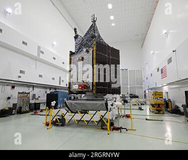 Le satellite psyché de la NASA se trouve à l'installation Astrotech juste à l'extérieur du Kennedy Space Center, en Floride, le vendredi 11 août 2023. Le vaisseau spatial est en préparation pour un lancement début octobre. Le satellite effectuera un voyage de six ans pour explorer l'astéroïde « riche en métal » du même nom. Photo de Joe Marino/UPI crédit : UPI/Alamy Live News Banque D'Images