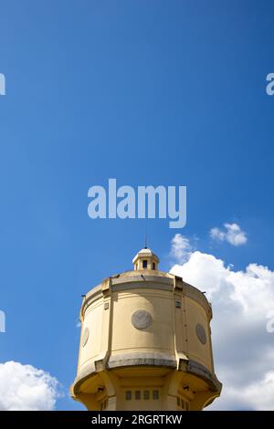 Vieux château d'eau à Vukovar Banque D'Images