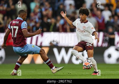 Lors du match de Premier League Burnley vs Manchester City au Turf Moor, Burnley, Royaume-Uni, le 11 août 2023 (photo de Mark Cosgrove/News Images) Banque D'Images