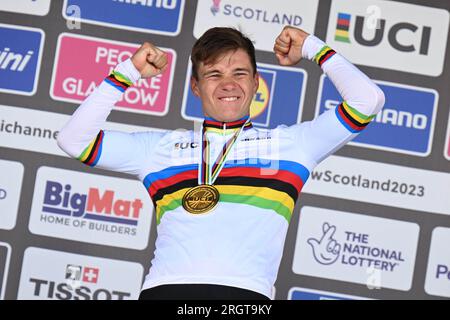 REMC Evenepoel 2022 Champion du monde à la Mes Elite Road Race maintenant Médaille d'or et Champion du monde at teh mens Elite contre la montre Stirly Scotalsd 2023 Banque D'Images