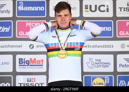 REMC Evenepoel 2022 Champion du monde à la Mes Elite Road Race maintenant Médaille d'or et Champion du monde at teh mens Elite contre la montre Stirly Scotalsd 2023 Banque D'Images