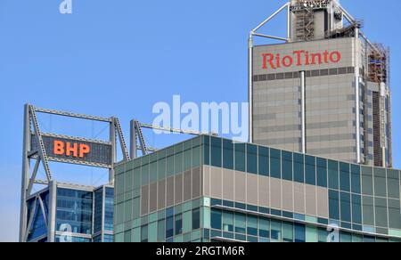 Rio Tinto et BHP sont les noms célèbres des sociétés minières situées au sommet des grands gratte-ciel de Perth, en Australie occidentale Banque D'Images