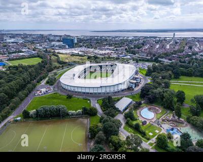 Une vue aérienne du MKM Stadium, qui accueille Hull City lors du Sky Bet Championship Match Hull City vs Sheffield Wednesday au MKM Stadium, Hull, Royaume-Uni, le 12 août 2023 (photo de Ryan Crockett/News Images) Banque D'Images