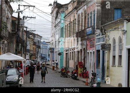 cachoeira, bahia, brésil - 4 novembre 2023 : vue d'architecture de vieilles demeures dans la ville de Cachoeira, dans le réconcilavo de Bahia. Banque D'Images