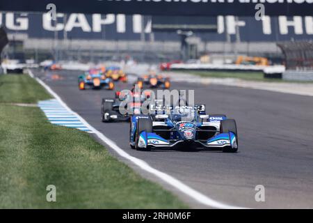 Indianapolis, États-Unis. 12 août 2023. INDIANAPOLIS, INDIANA - 12 AOÛT : le pilote américain Graham Rahal (15) de l'Indy car Rahal Letterman Lanigan Racing mène le Grand Prix Gallagher 2023 à Indianapolis Motor Speedway le 12 août 2023 à Indianapolis, Indiana. ( Crédit : Jeremy Hogan/Alamy Live News Banque D'Images