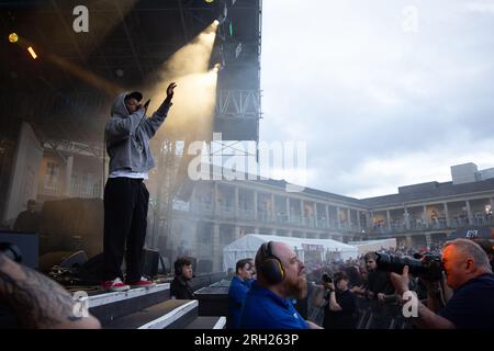 Halifax, Royaume-Uni. 12 août 2023. Kenny Hoopla se produit en direct au Pierce hall halifax uk 12 août 2023 Credit : Christopher Ryan/Alamy Live News Banque D'Images