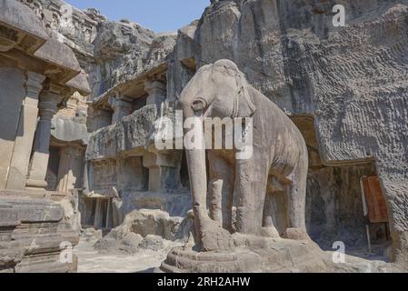 Détails des grottes d'Ellora sont des grottes spectaculaires de temple taillé dans la roche en Inde et sont sous les sites du patrimoine mondial de l'UNSECO Banque D'Images