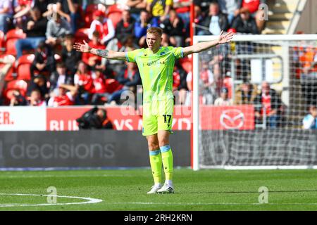 AESSEAL New York Stadium, Rotherham, Angleterre - 12 août 2023 Hayden carter (17) de Blackburn Rovers - pendant le match Rotherham v Blackburn, Sky Bet Championship, 2023/24, AESSEAL New York Stadium, Rotherham, Angleterre - 12 août 2023 crédit : Arthur Haigh/WhiteRosePhotos/Alamy Live News Banque D'Images