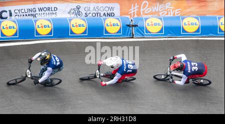 Glasgow BMX Centre, Glasgow, Écosse, Royaume-Uni. 13 août 2023. Finale élite masculine UCI Cycling World Championships BMX Racing - un coup de fouet pour la France avec Romain Mahieu décrochant l'or, Arthur Pilard l'argent et Joris Daudet le bronze. Cullen Ross de GB termine en 6e position. Crédit : Kay Roxby/Alamy Live News Banque D'Images