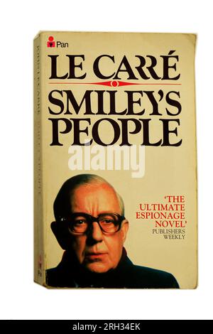 John le Carre - le peuple de Smiley. Livre, configuration Studio Banque D'Images