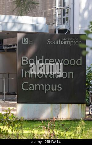 Southampton, Royaume-Uni - 6 août 2023:- le campus d'innovation Boldrewood de l'Université de Southampton Banque D'Images