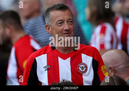 Brentford le dimanche 20 août 2023. Un fan de Brentford lors du match de Premier League entre Brentford et Tottenham Hotspur au Gtech Community Stadium, Brentford le dimanche 20 août 2023. (Photo : Tom West | MI News) crédit : MI News & Sport / Alamy Live News Banque D'Images