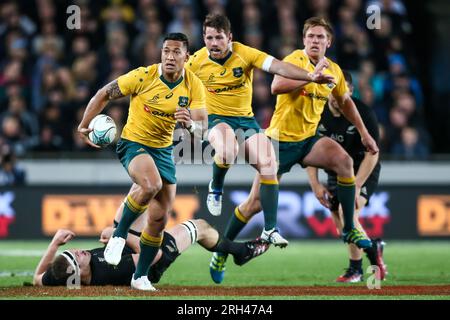 Israël Folau d'Australie lors du match de rugby de la Bledisloe Cup entre la Nouvelle-Zélande et l'Australie à Eden Park à Auckland, Nouvelle-Zélande, samedi 22 octobre 2016. Banque D'Images