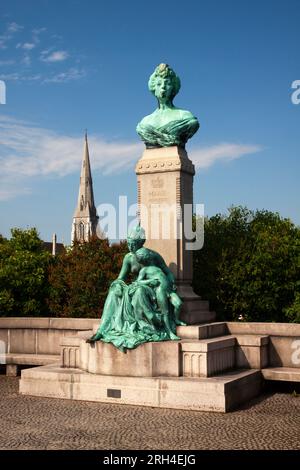 Monument à la Princesse Marie par Carl Martin-Hansen sur Langelinie Promenade Park et église St Alban Copenhague à Copenhague, Danemark Europe Banque D'Images