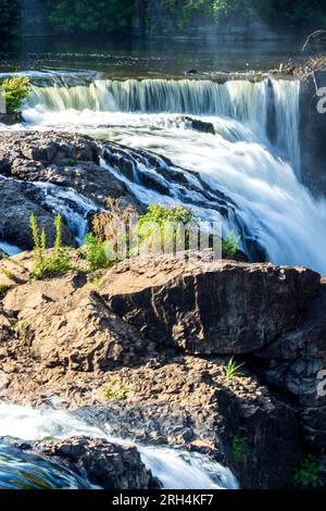 Paterson, New Jersey, États-Unis. 13 août 2023. Journée ensoleillée à Paterson Great Falls au parc national de Paterson. Crédit : Steve Mack/Alamy stock photo Banque D'Images