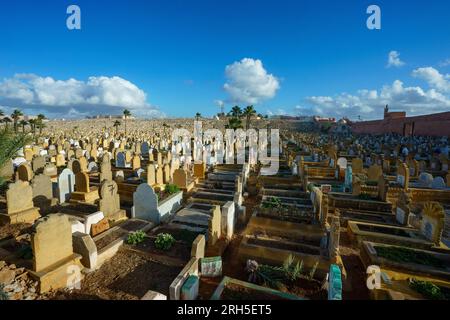 Afrique du Nord. Maroc. Rabat. Accumulation de tombes dans le cimetière musulman près de la Kasbah des Oudayas Banque D'Images