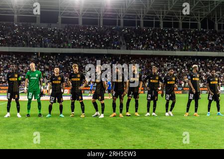 Bucarest, Roumanie. 10th, août 2023. Les joueurs du FC Nordsjaelland s'alignent pour le match de qualification de l'UEFA Conference League entre le FCSB et le FC Nordsjaelland au Stadionul Steaua à Bucarest. (Crédit photo : Gonzales photo - Dejan Obretkovic). Banque D'Images
