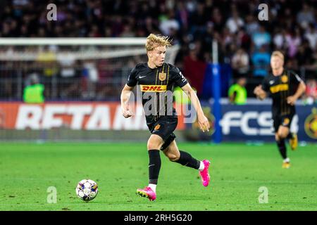 Bucarest, Roumanie. 10th, août 2023. Daniel Svensson (27) du FC Nordsjaelland vu lors du match de qualification de l'UEFA Conference League entre le FCSB et le FC Nordsjaelland au Stadionul Steaua à Bucarest. (Crédit photo : Gonzales photo - Dejan Obretkovic). Banque D'Images