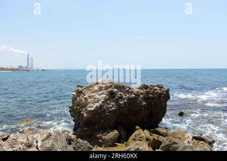 Paysage côtier à Césarée, Israël. Banque D'Images