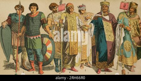 Byzantins (700-1000) De gauche à droite : 1 et 2 : soldats byzantins, 3 : employé royal, 4 et 5 : costumes royaux. Dalmatic. Tissu de soie. Sceptre, 6 et 7 : costume royal. Dalmatic et deuxième robe. Chromolithographie. 'Historia Universal' (Histoire universelle), par Cesar Cantu. Volume IV Publié à Barcelone, 1881. Banque D'Images