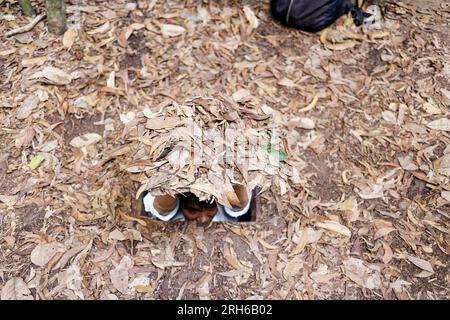 Cu Chi, Vietnam. 21 août 2014. Les tunnels Cu Chi sont un immense réseau de tunnels souterrains utilisés par les soldats Viet Cong pendant la guerre du Vietnam. Banque D'Images