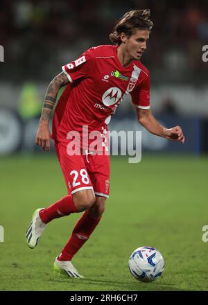 Monza, Italie, 8 août 2023. Andrea Colpani de l'AC Monza lors du match Trofeo Silvio Berlusconi au stade U-Power de Monza. Le crédit photo devrait se lire : Jonathan Moscrop / Sportimage Banque D'Images