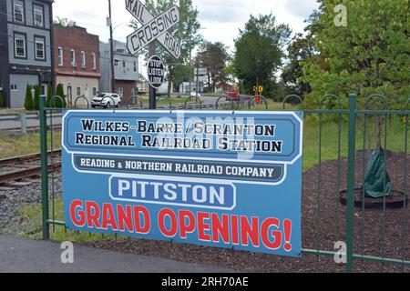 Reading & Northern Railroad (RMBN), la plus grande rr privée de Pennsylvanie, la toute nouvelle gare ferroviaire régionale Wilkes barre-Scranton à Pittston, PA. Banque D'Images