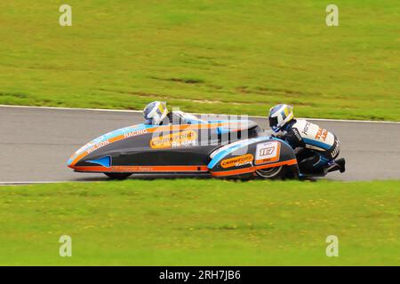 CADWELL PARK DE REPRISE DE VOITURE LATÉRALE 2023 Banque D'Images