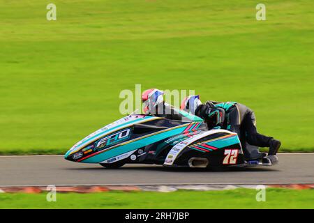 CADWELL PARK DE REPRISE DE VOITURE LATÉRALE 2023 Banque D'Images