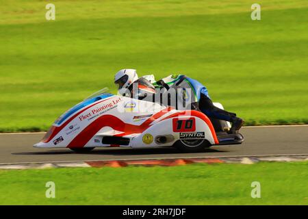 CADWELL PARK DE REPRISE DE VOITURE LATÉRALE 2023 Banque D'Images