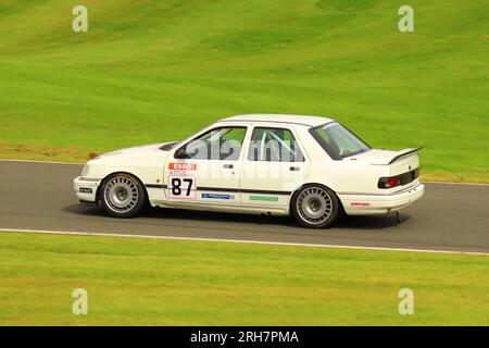 BRSCC WEEK-END DE COURSE ESTIVALE CADWELL PARK 2023 Banque D'Images