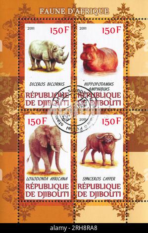 DJIBOUTI - CIRCA 2011 : timbre imprimé par Djibouti, montre l'afrique et les animaux, circa 2011 Banque D'Images