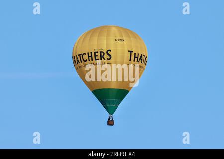 Bristol, Royaume-Uni. 11 août 2023. Ballon de Thatcher vu pendant le festival. Bristol International Balloon Fiest est la plus grande réunion de montgolfières d'Europe, attirant plus de 100 000 montgolfières du monde entier. Cette année, il y a des ballons de représentants de Taiwan. En plus de regarder des ballons, il y a aussi différentes activités telles que des manèges à grande échelle et des activités de stand. (Photo de Wong Yat HIM/SOPA Images/Sipa USA) crédit : SIPA USA/Alamy Live News Banque D'Images