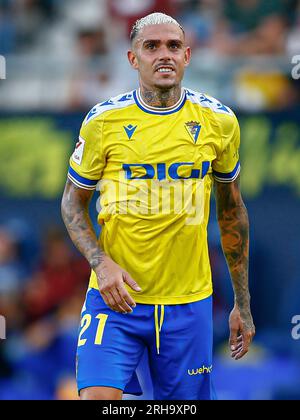 Cadix, Espagne. 14 août 2023. Roger Marti de Cadix lors du match de Liga entre Cadiz CF et Deportivo Alaves a joué au Nuevo Mirandilla Stadium le 14 août à Cadix, Espagne. (Photo Antonio Pozo/PRESSINPHOTO) crédit : PRESSINPHOTO SPORTS AGENCY/Alamy Live News Banque D'Images