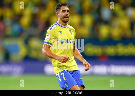 Cadix, Espagne. 14 août 2023. Ruben Sobrino de Cadix lors du match de Liga entre Cadiz CF et Deportivo Alaves a joué au Nuevo Mirandilla Stadium le 14 août à Cadix, Espagne. (Photo Antonio Pozo/PRESSINPHOTO) crédit : PRESSINPHOTO SPORTS AGENCY/Alamy Live News Banque D'Images