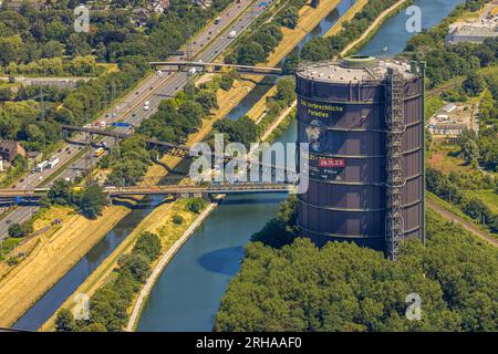 Vue aérienne, centre commercial Westfield Centro, Neue Mitte, Gasometer avec exposition le paradis fragile, Borbeck, Oberhausen, région de la Ruhr, Rhin du Nord Banque D'Images