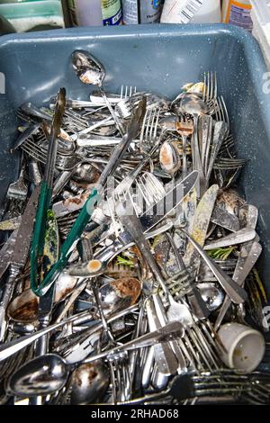 Couverts dans le coin vaisselle cuisine Banque D'Images