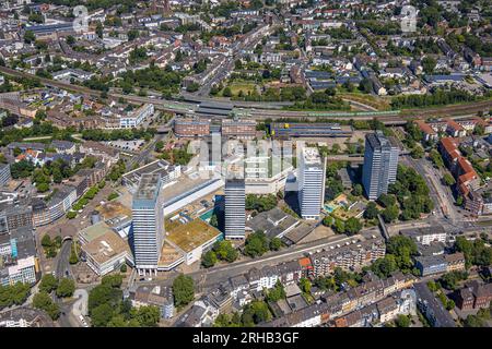 Vue aérienne, Forum City et immeubles de grande hauteur Hans-Böckler-Platz, gare principale de Mülheim avec S-Bahn, vieille ville II - Sud-est, Mülheim an der Ruhr, Ru Banque D'Images